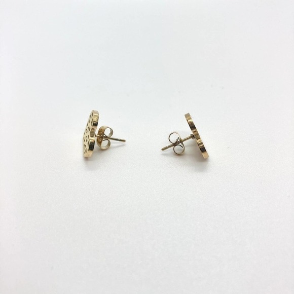 GOLD Geometric Heart Earring Pair - Picture 4 of 8